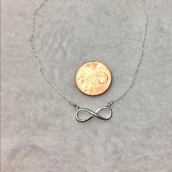 ♾ NEW 925 Sterling Silver Infinity Sign Necklace ♾ - Picture 3 of 4